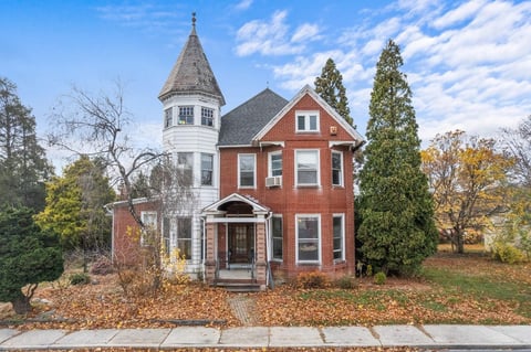 Home sold by the Chris Troxell Team at 47 Cherry St, Walnutport, PA